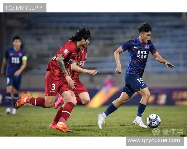 重庆足球队的耐力挑战与发展探讨聚焦球队未来的竞技状态与训练策略